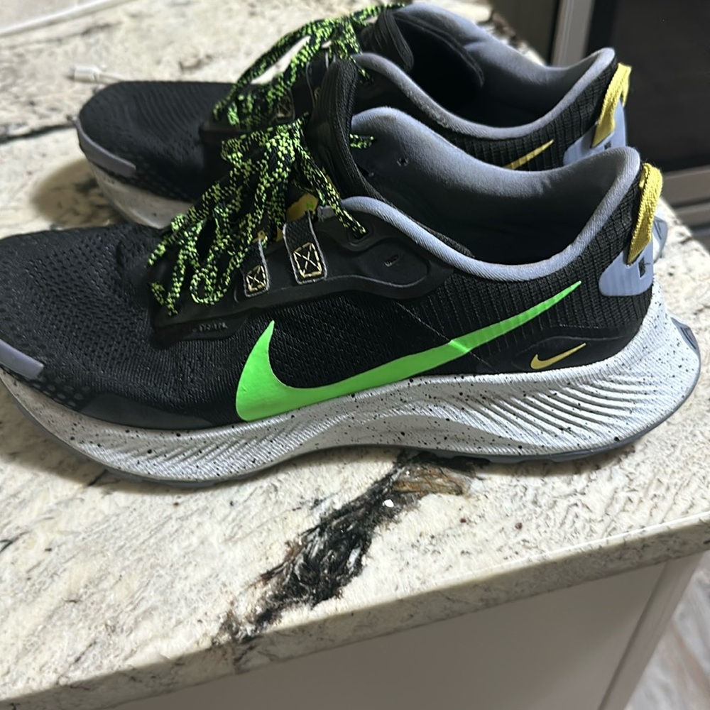 Nike Pegasus Trail 3 Gore-Tex Hiking Running Shoes Men's Size 9.5